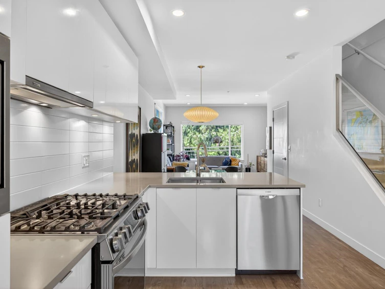 217-455 E 16th Avenue, Vancouver, BC, V5T 2T8 - 10