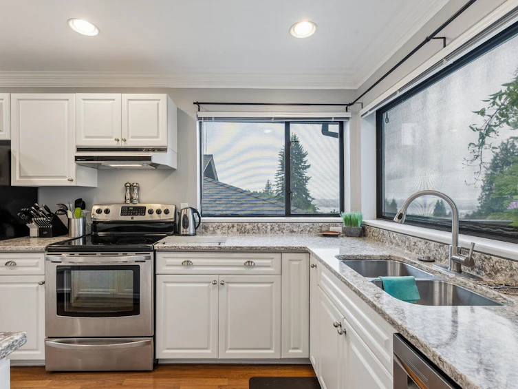 3491 St. Georges Avenue, North Vancouver, BC, V7N 1V7 - 19