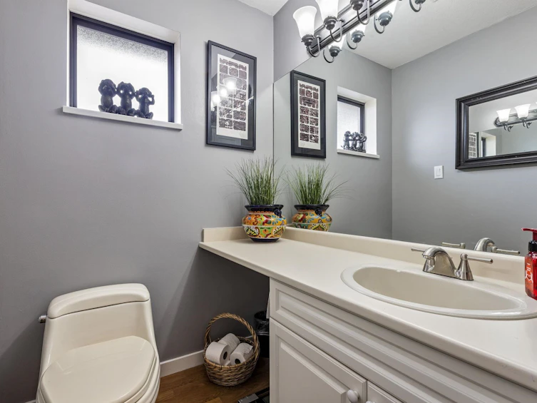 3491 St. Georges Avenue, North Vancouver, BC, V7N 1V7 - 20