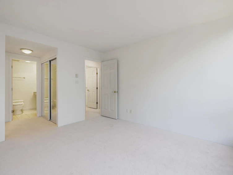 402-9603 Manchester Drive, Burnaby, BC, V3N 4Y7 - 25