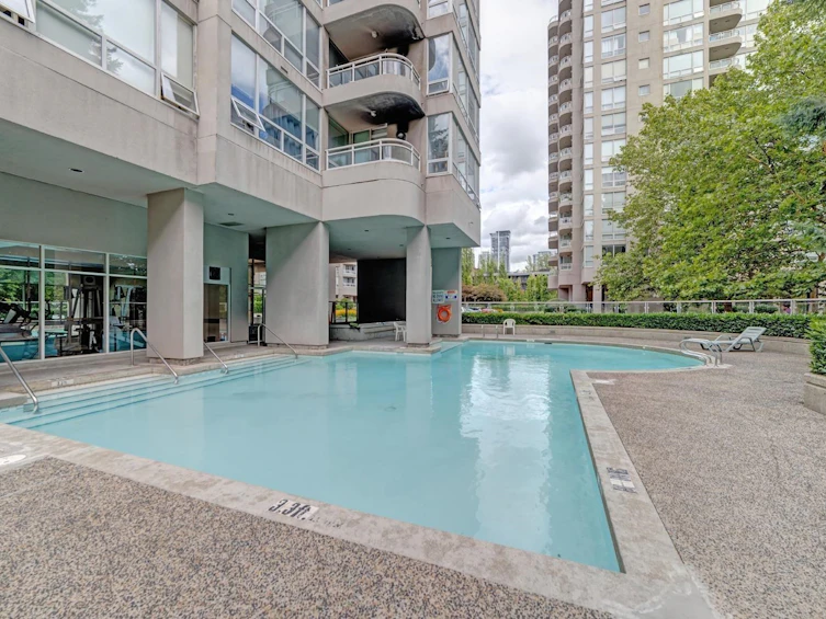 402-9603 Manchester Drive, Burnaby, BC, V3N 4Y7 - 35