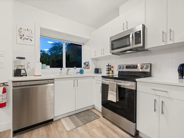 336 E Keith Road, North Vancouver, BC, V7L 1V7 - 27