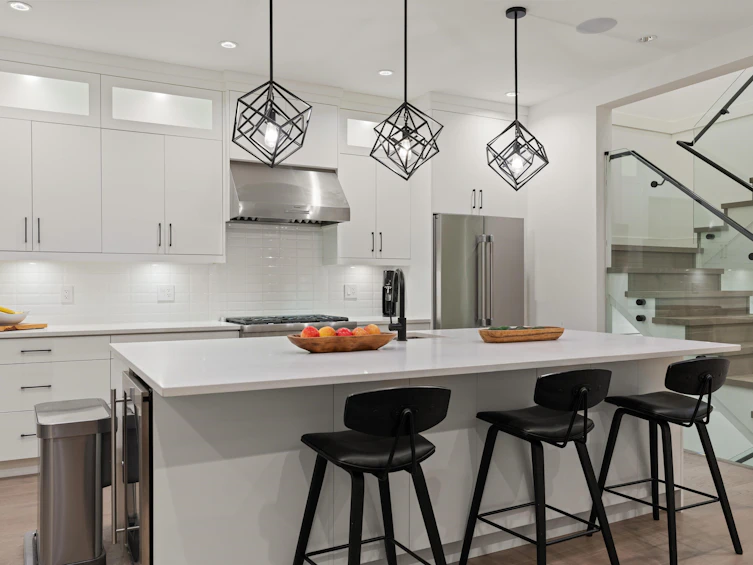 336 E Keith Road, North Vancouver, BC, V7L 1V7 - 3