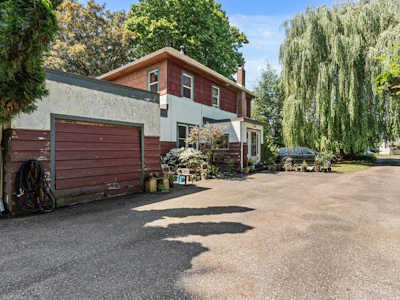 51098 Yale Road - 2