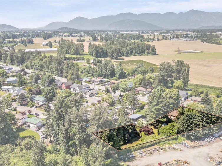 51098 Yale Road, Chilliwack, BC, V0X 1X2 - 2