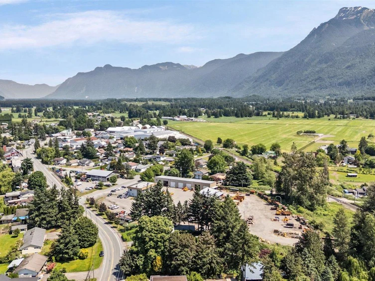 51098 Yale Road, Chilliwack, BC, V0X 1X2 - 25