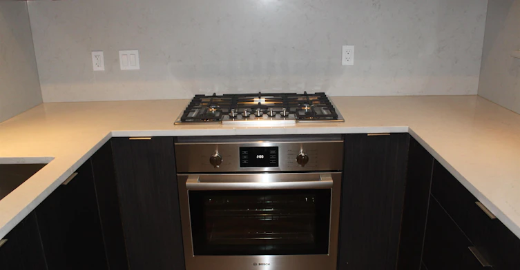 5438 Oak Street, Vancouver, BC, V6M 2V6 - 6