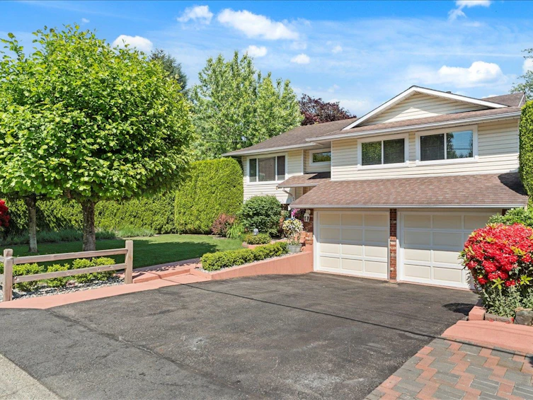 2052 Primrose Street, Abbotsford, BC, V2S 2Z1