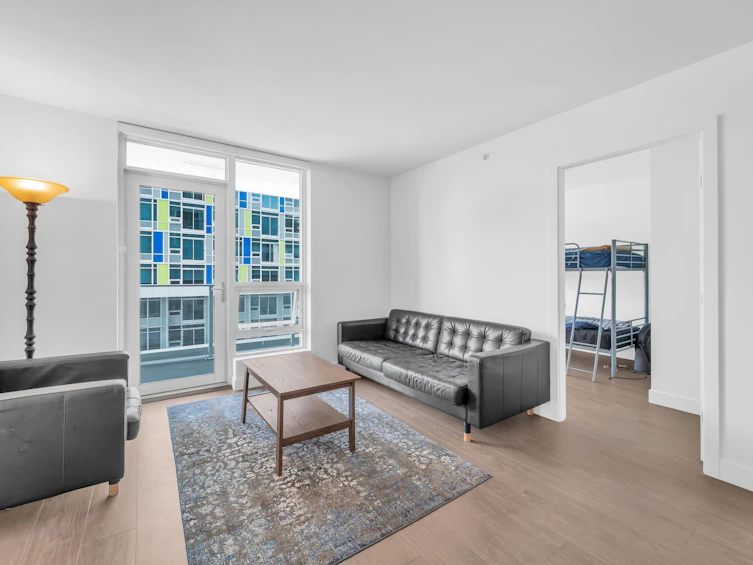704-6320 No. 3 Road, Richmond, BC, V6Y 0L5
