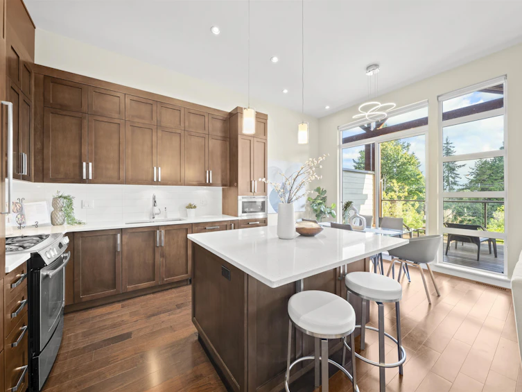 209-13585 16 Avenue, Surrey, BC, V4A 1P6 - 7