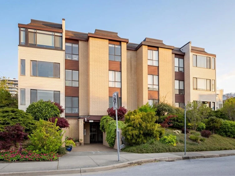 105-15265 Roper Avenue, Surrey, BC, V4B 2E9