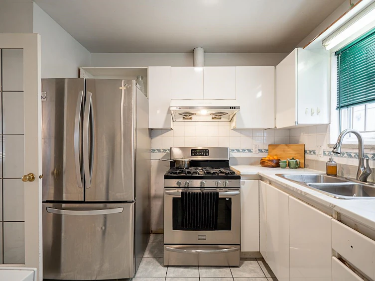 1407 E 12th Avenue, Vancouver, BC, V5N 2A1 - 5