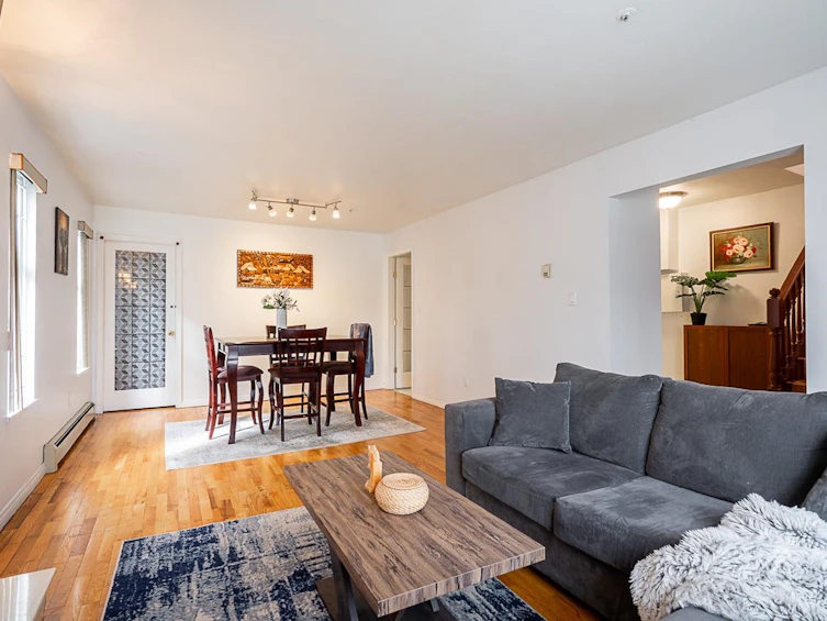 1407 E 12th Avenue, Vancouver, BC, V5N 2A1 - 4