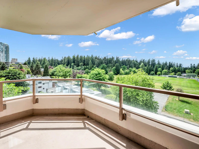 802 - 5790 Patterson Avenue, Burnaby BC V5H 4H6
