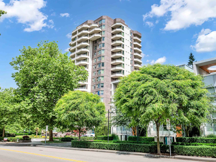 802-5790 Patterson Avenue, Burnaby, BC, V5H 4H6 - 3