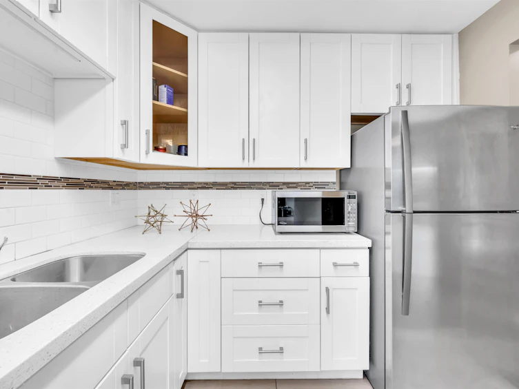 802-5790 Patterson Avenue, Burnaby, BC, V5H 4H6 - 18