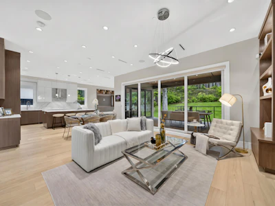 31 Glenmore Drive - 3