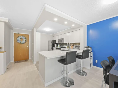 403-6070 Mcmurray Avenue - 2