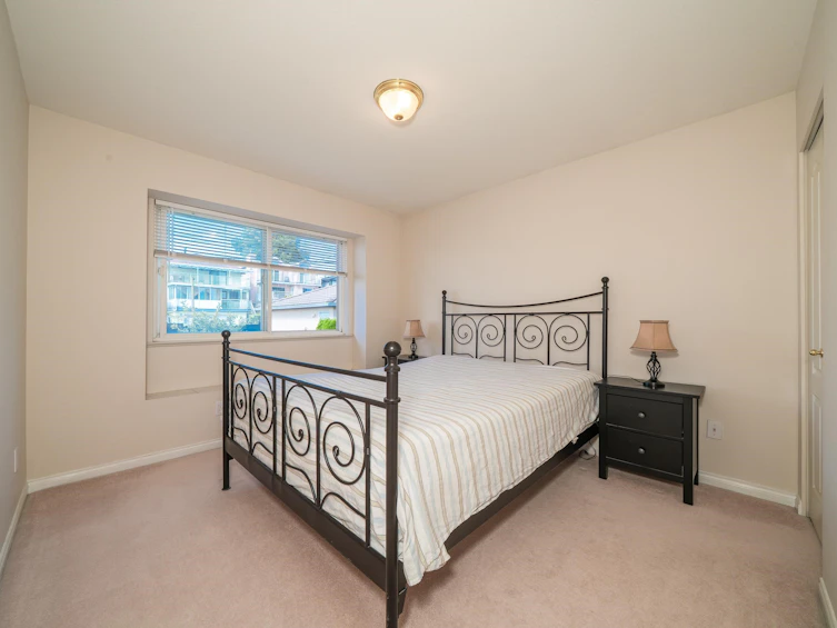 155 Ellesmere Avenue, Burnaby, BC, V5B 3S5 - 26