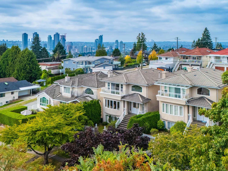 155 Ellesmere Avenue, Burnaby, BC, V5B 3S5 - 7