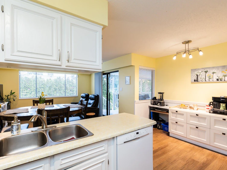 11645 88a Avenue, Delta, BC, V4C 7B4 - 10