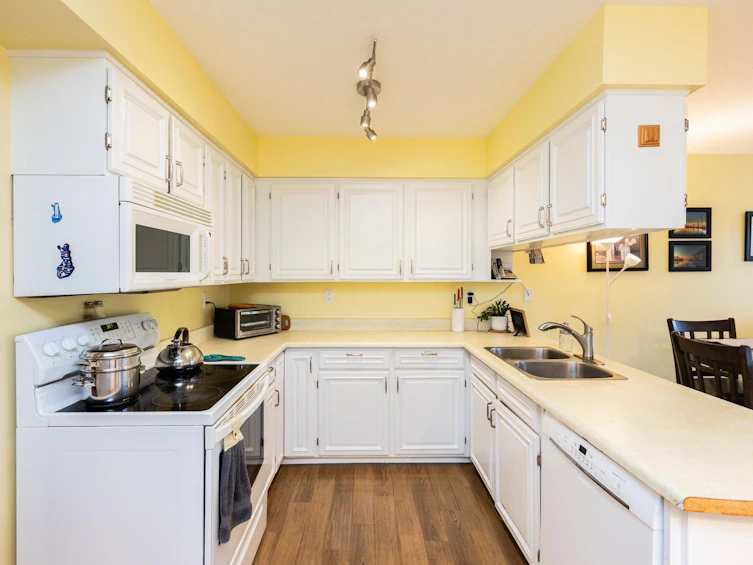 11645 88a Avenue, Delta, BC, V4C 7B4 - 9