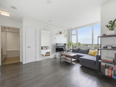 1104-5665 Boundary Road - 5