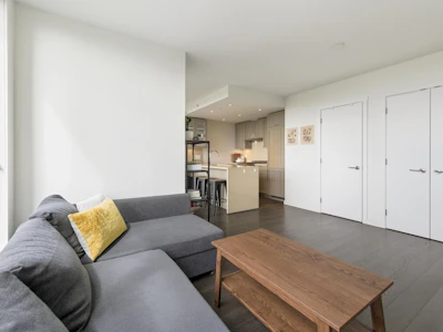 1104-5665 Boundary Road - 3