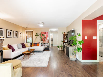 11-3350 Rosemont Drive - 2