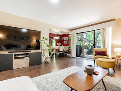 11-3350 Rosemont Drive - 5