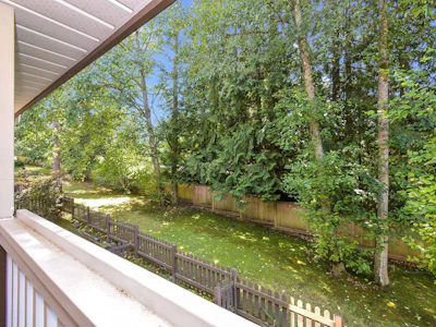 55-15133 29a Avenue - 3