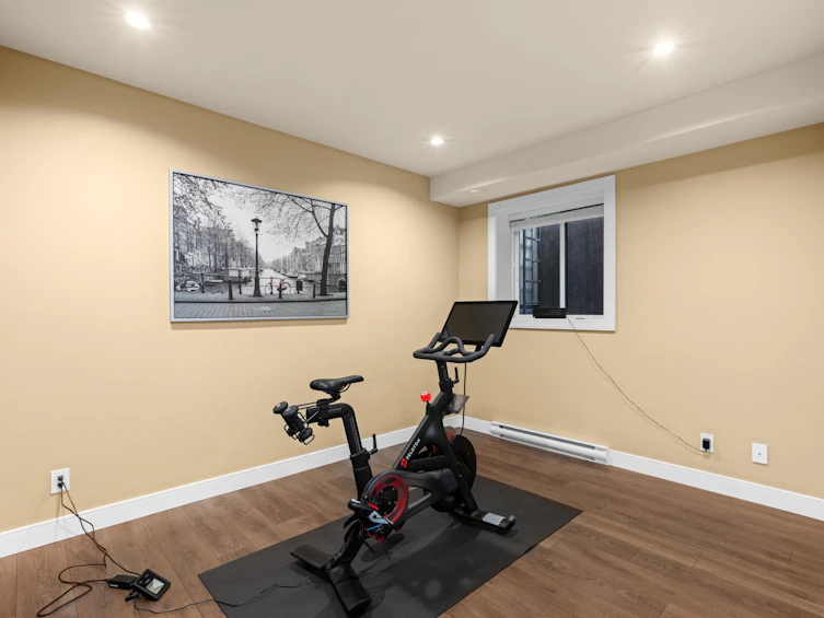 315 E 20th Street, North Vancouver, BC, V7L 3A8 - 31