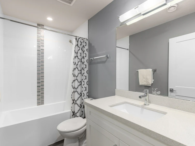 315 E 20th Street, North Vancouver, BC, V7L 3A8 - 28
