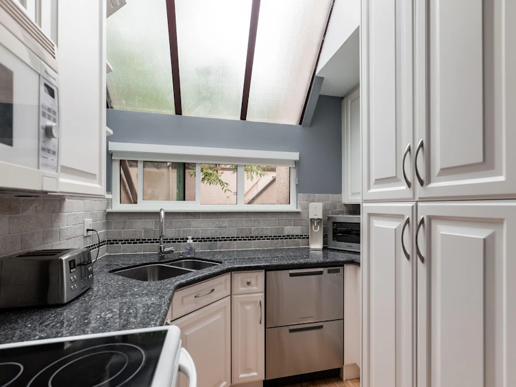 7-2485 Cornwall Avenue, Vancouver, BC, V6K 1B9 - 7