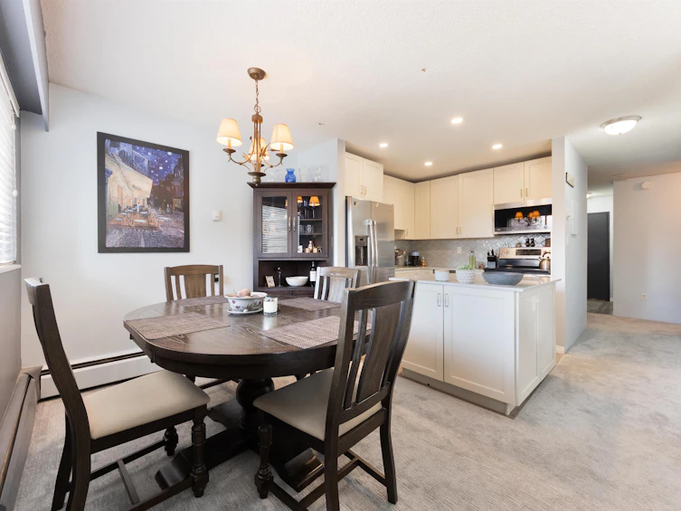205-330 W 2nd Street, North Vancouver, BC, V7M 1E1 - 9