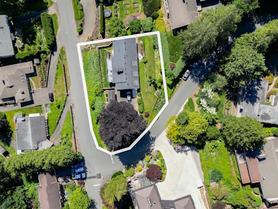 10005 Kenswood Drive - 3