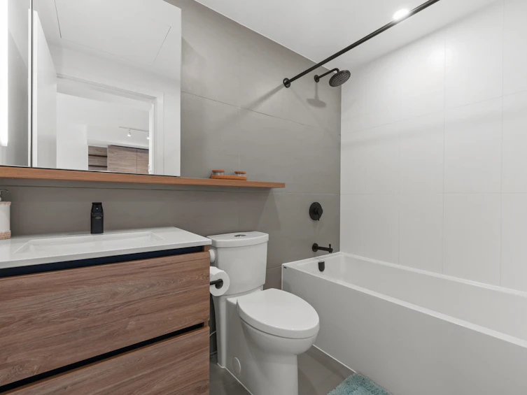 1712-10448 University Drive, Surrey, BC, V3T 0S7 - 19