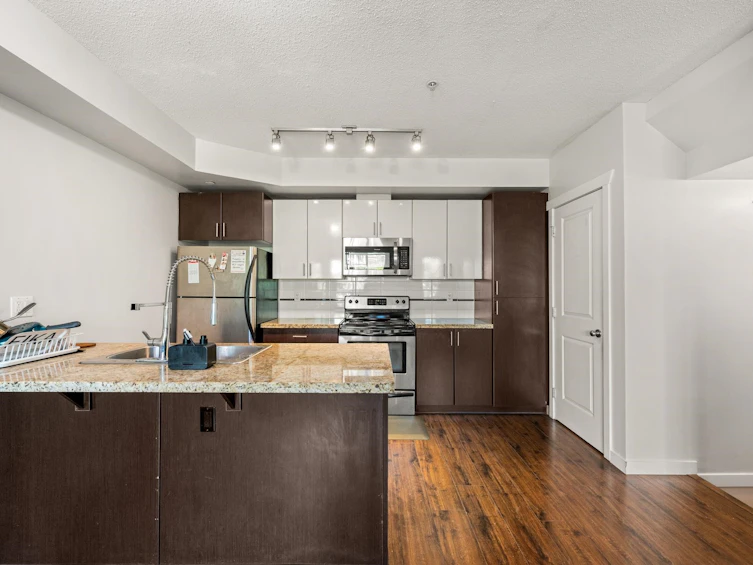 85-13239 Old Yale Road, Surrey, BC, V3T 3C5 - 13