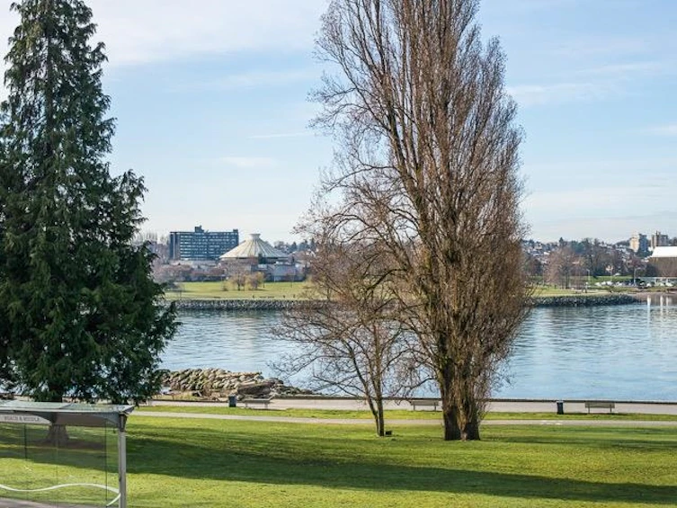 302-1406 Harwood Street, Vancouver, BC, V6G 1X5 - 32