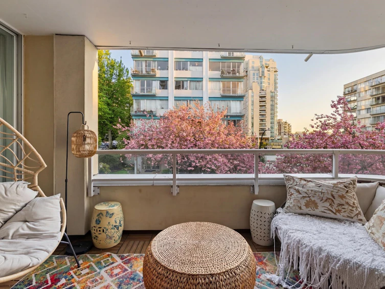 302-1406 Harwood Street, Vancouver, BC, V6G 1X5 - 23