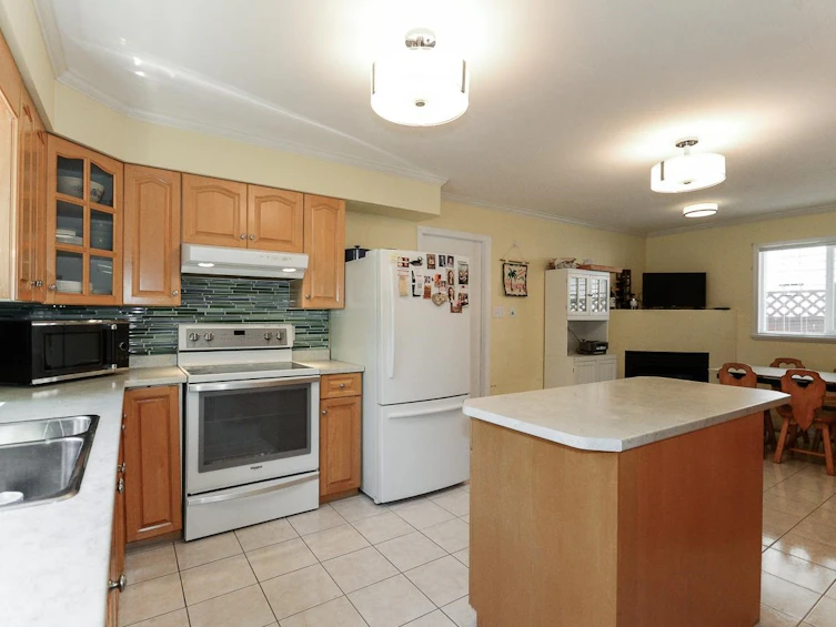 11200 7th Avenue, Richmond, BC, V7E 3B9 - 28
