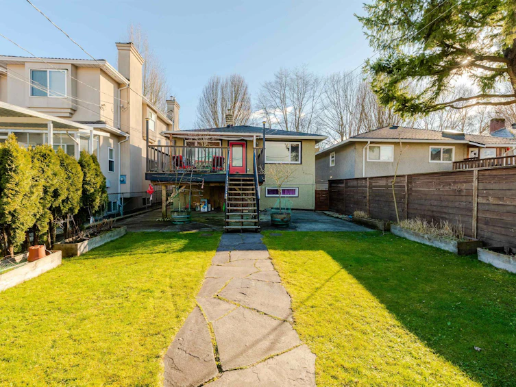 2951 Venables Street, Vancouver, BC, V5K 2R8 - 30