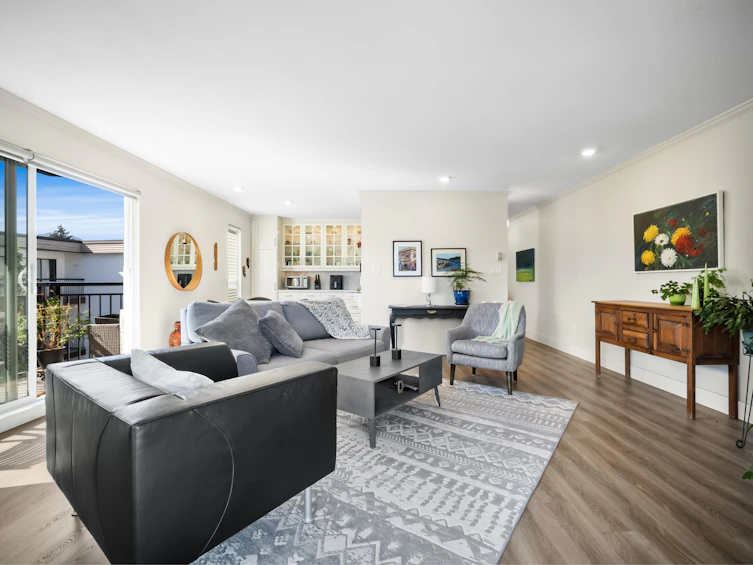 202-134 W 20th Street, North Vancouver, BC, V7M 1Y4 - 11