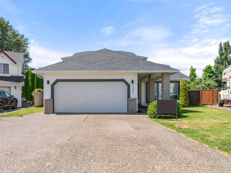 7665 Sapphire Drive, Chilliwack, BC, V2R 3A7