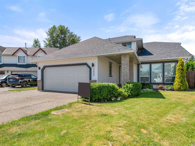 7665 Sapphire Drive, Chilliwack, BC, V2R 3A7 - 3