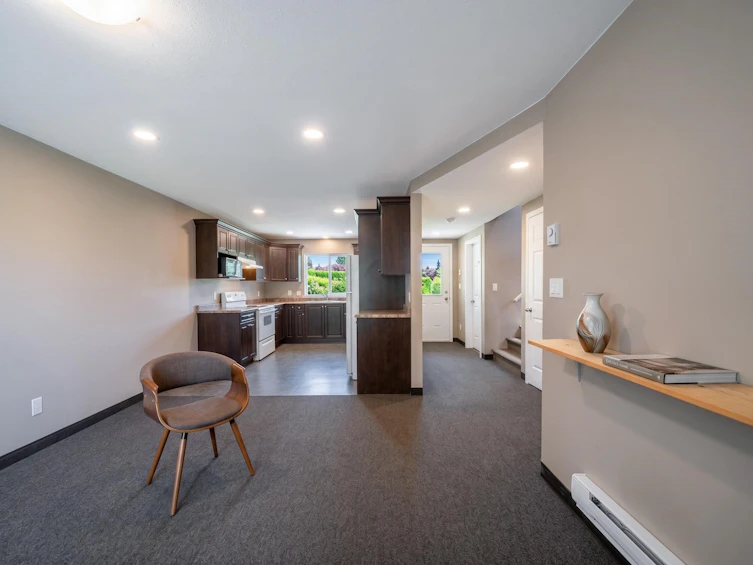 17260 River Road, Richmond, BC, V6V 1L9 - 10