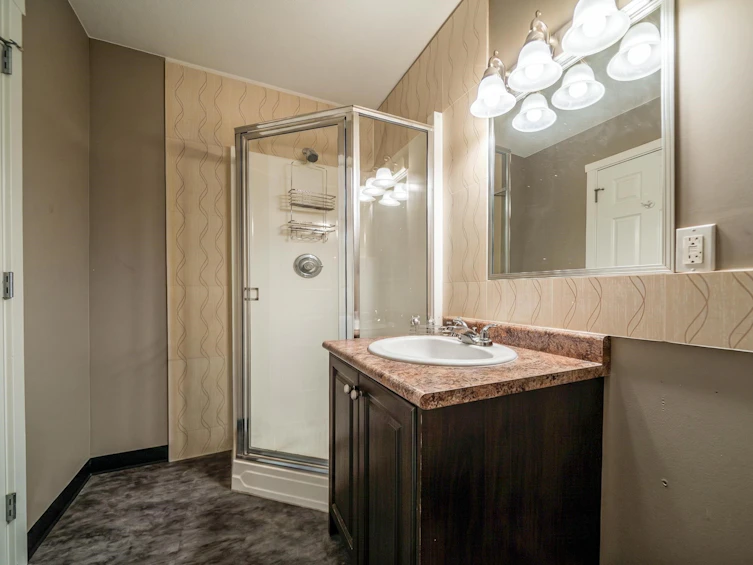 17260 River Road, Richmond, BC, V6V 1L9 - 19
