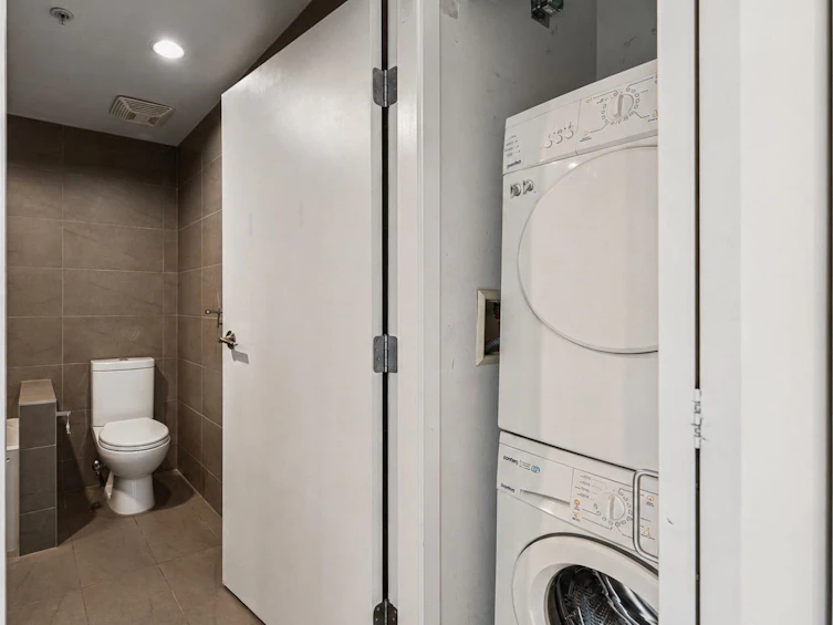 2408-108 W Cordova Street, Vancouver, BC, V6B 0G5 - 11