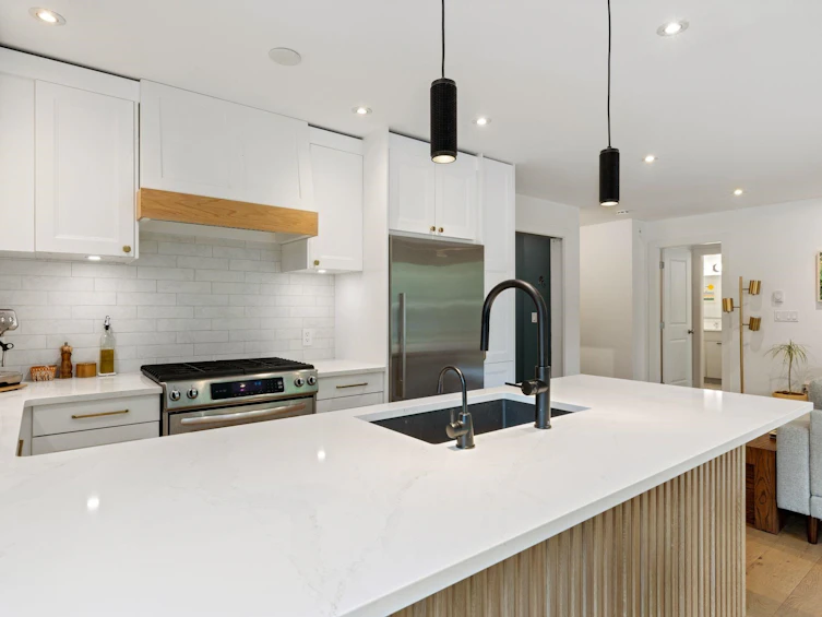 102-1661 E 2nd Avenue, Vancouver, BC, V5N 1E1 - 10