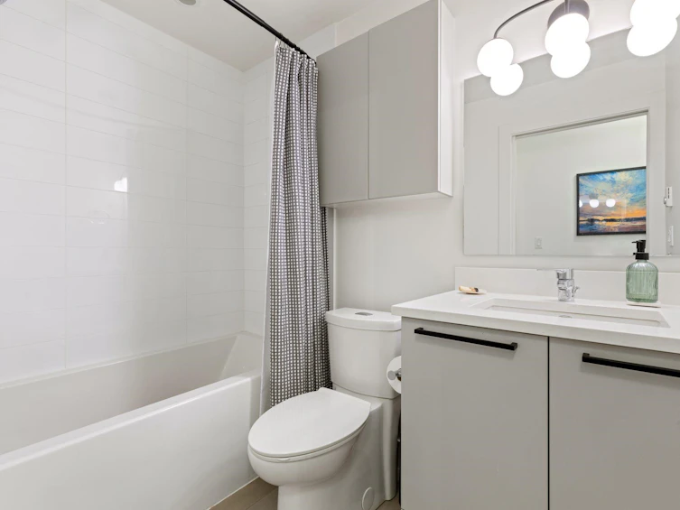 102-1661 E 2nd Avenue, Vancouver, BC, V5N 1E1 - 24